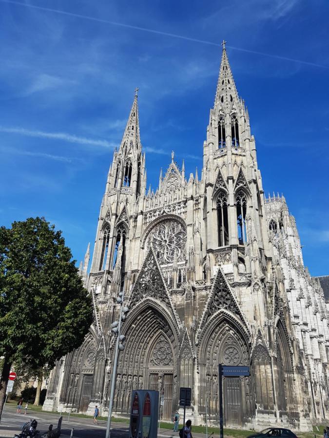 Le Velours Des Gantiers, Confort Et Hospitalite En Plein Centre Historique Rouen Exterior photo